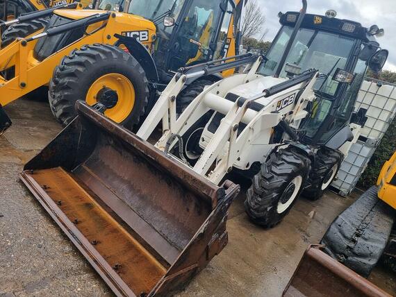 JCB 2CX model 2015