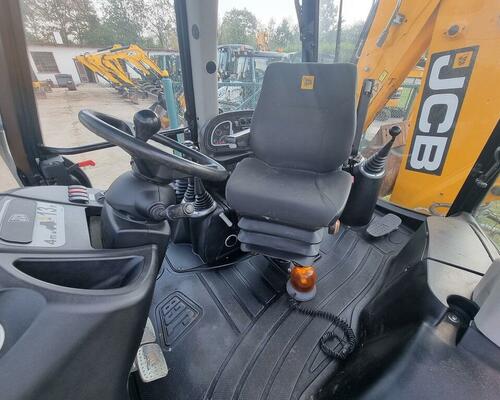 JCB 3CX 2016 - orig.1500mth, 68kw, TOP stav a garance mth