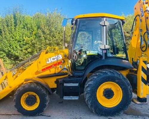 JCB 3CX 2018, joysticky, okruh svahovky 