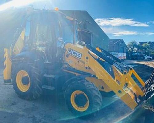 JCB 3CX 2018, joysticky, okruh svahovky 