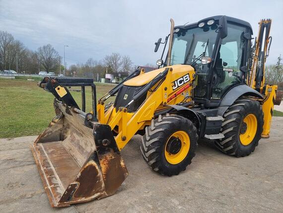 JCB 3CX Contractor 1950mth - plná výbava