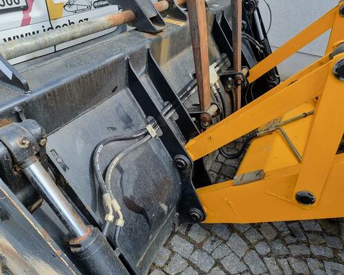 JCB 3CX Contractor - 81kw, joysticky, 20" - TOP stav