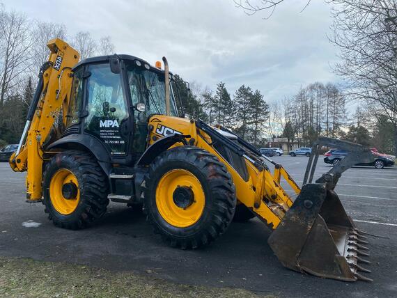 JCB 4CX