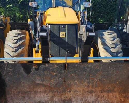JCB 4CX - joysticky, klima, pouze 1850mth, TOP stav