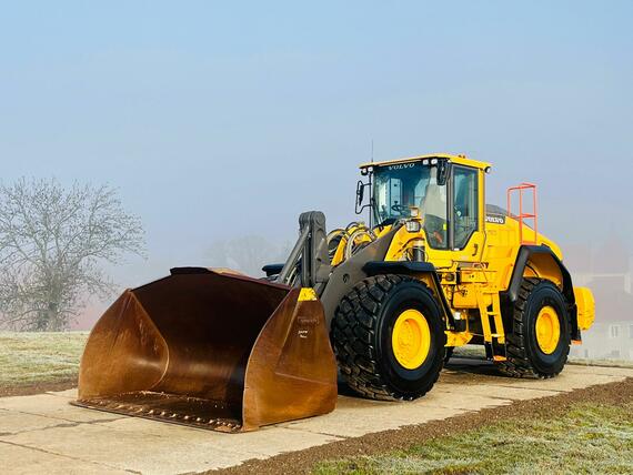 Kolový nakladač Volvo L180H (Možnost leasingu)