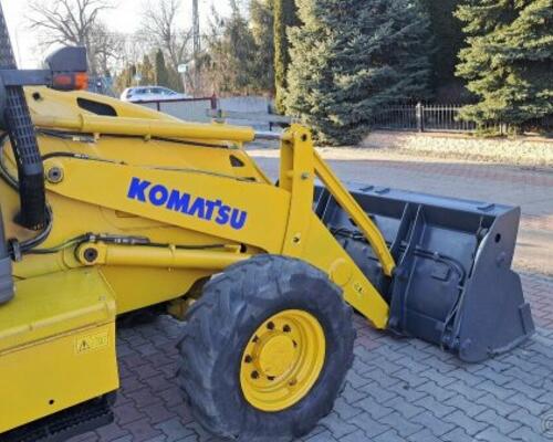 Komatsu WB 93 R
