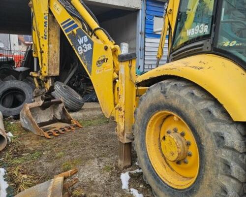 Komatsu WB 93 R