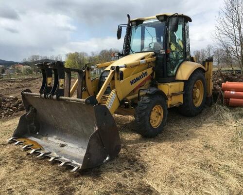 Komatsu WB 97 R2