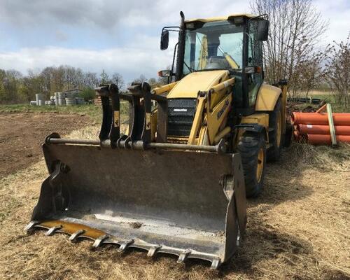 Komatsu WB 97 R2