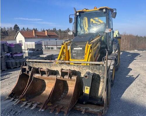 Komatsu WB 97R-8