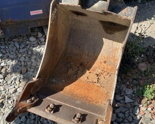 Komatsu WB 97S-2