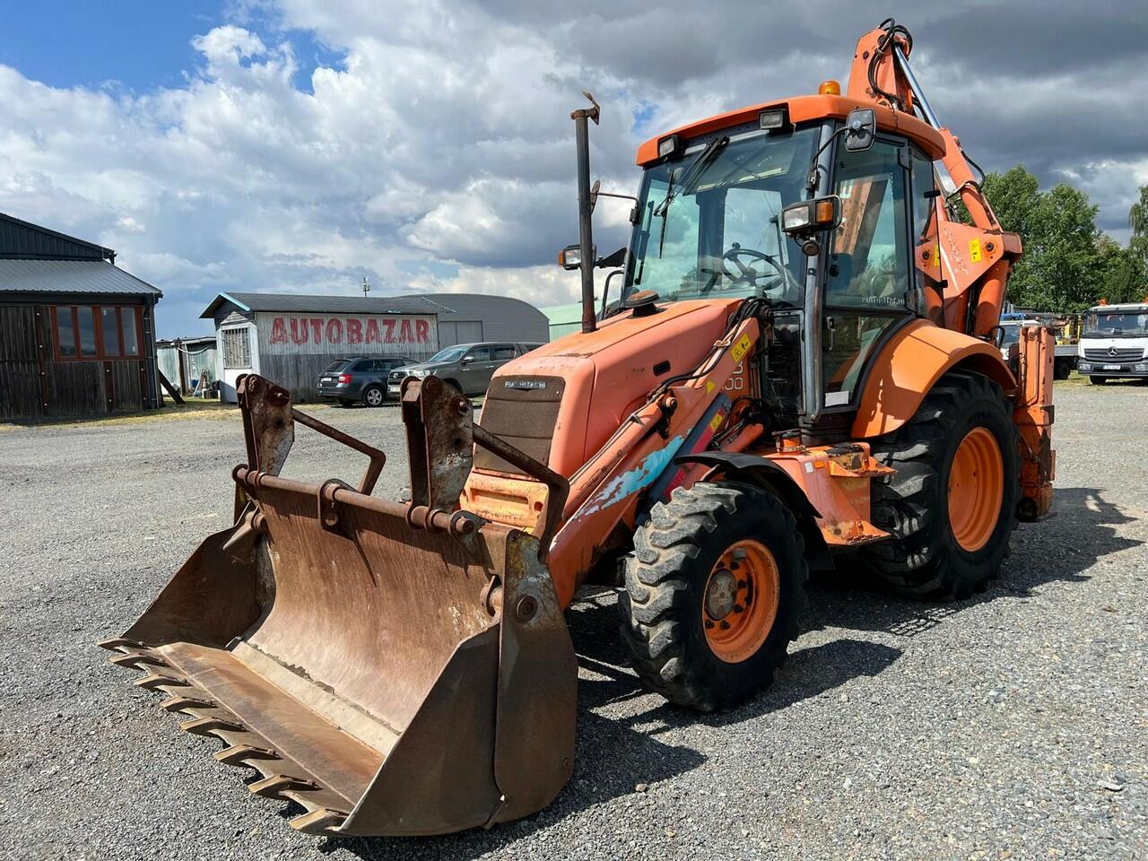 NEW HOLLAND BF 100 (FIAT KOBELCO)