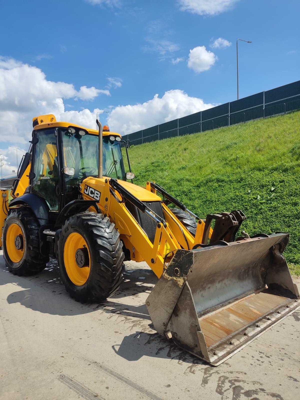 Rýpadlo-nakladač JCB 4CX - ECOO