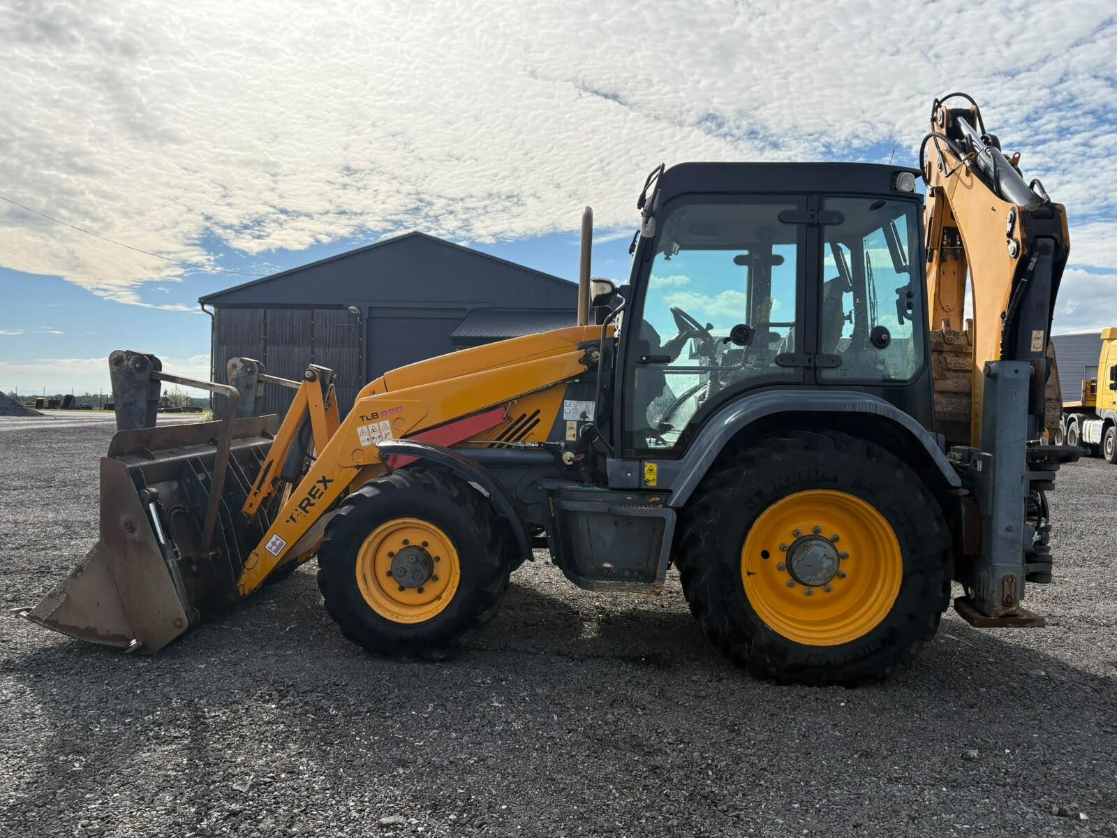 Terex TBL 890
