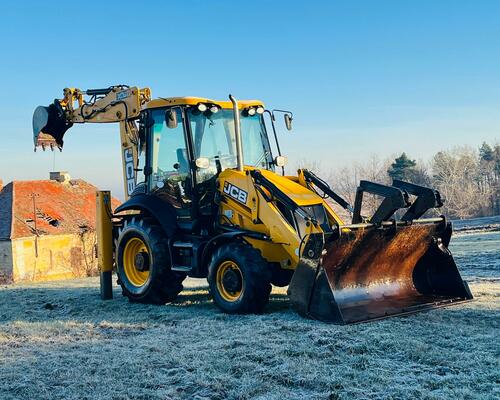 Traktorbagr JCB 3CX (Možnost leasingu)