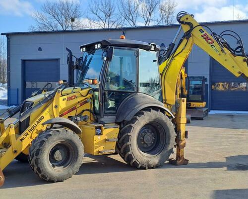 Traktorbagr New Holland B110C, r.v. 2019, 2667mth, powertilt