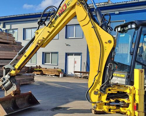 Traktorbagr New Holland B110C, r.v. 2019, 2667mth, powertilt