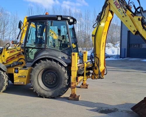 Traktorbagr New Holland B110C, r.v. 2019, 2667mth, powertilt