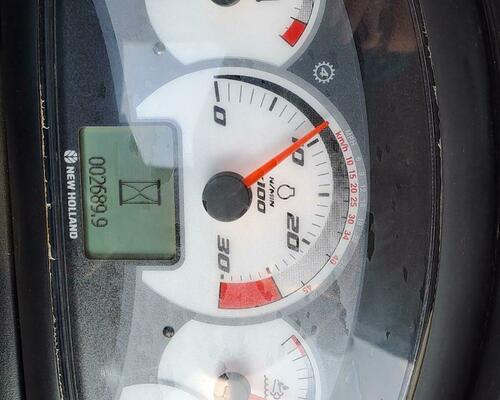 Traktorbagr New Holland B110C, r.v. 2019, 2667mth, powertilt