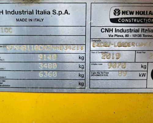 Traktorbagr New Holland B110C, r.v. 2019, 2667mth, powertilt