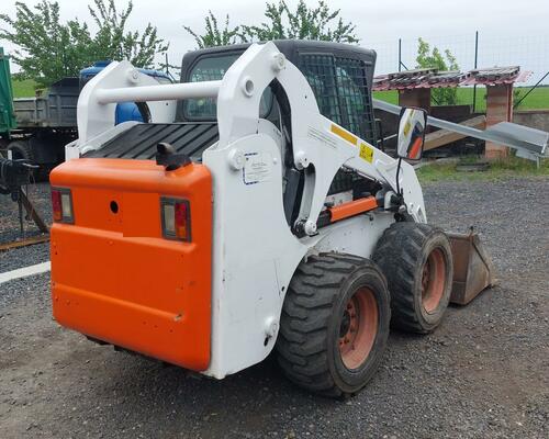 BOBCAT S 205