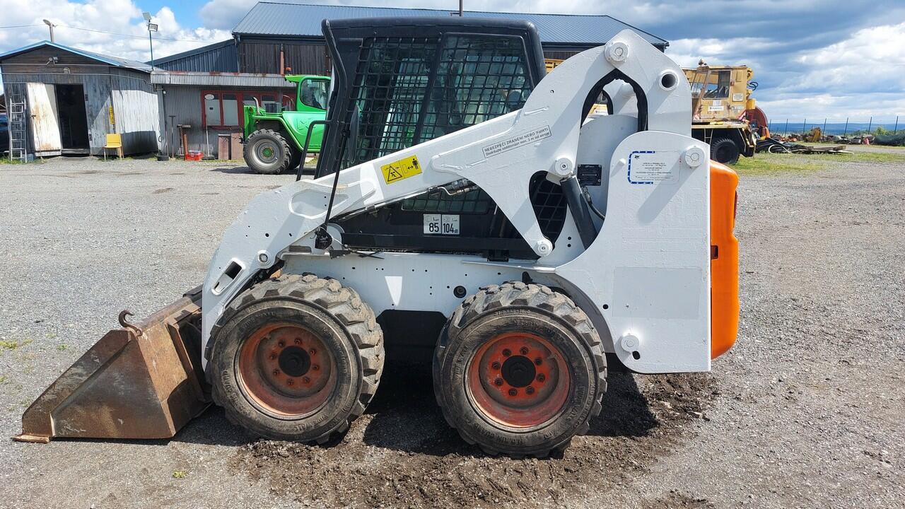BOBCAT S 205