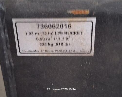 Case SR210B