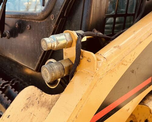 CAT 226 - jen 1900 mth