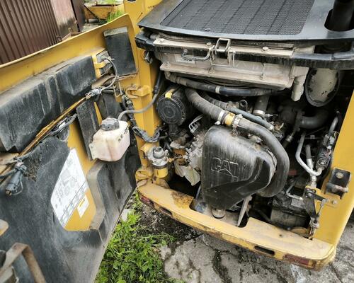 CAT 226B2