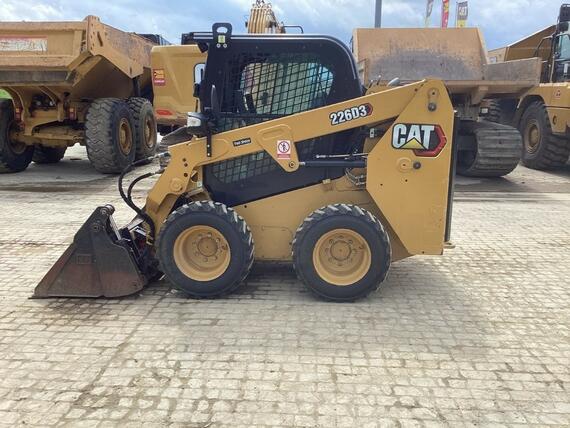 Caterpillar 226D3
