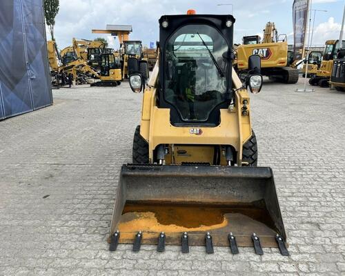 Caterpillar 242D3