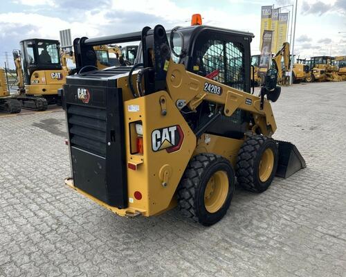 Caterpillar 242D3