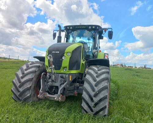 Claas Axion 930 C-Matic