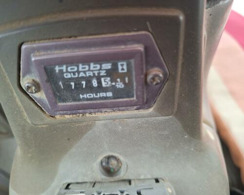 Hitachi EX75UR Hitachi EX75UR -