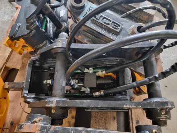 Hydr. upínač 3CX lžic pro stroje JCB 4,5-6t