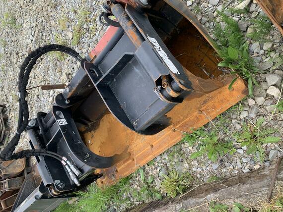 JCB 