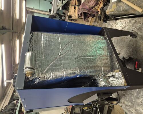 Kamna a kotle na veškerý použiý olej.