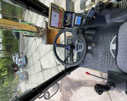 Kolové rypadlo KOMATSU PW 160-11