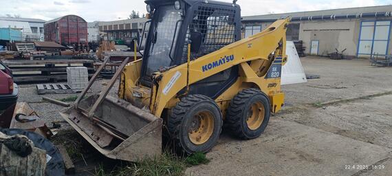 Komatsu 