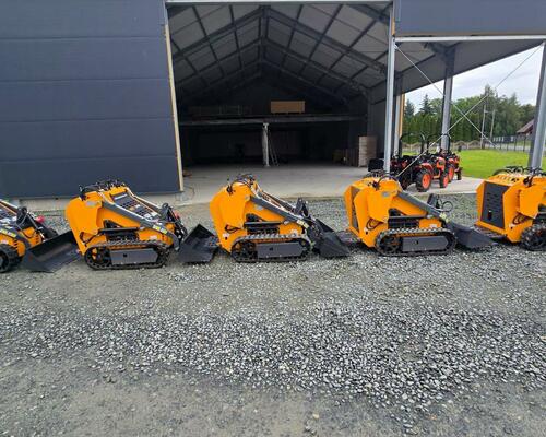 Mini pásový nakladač Skid Steer BCT 400