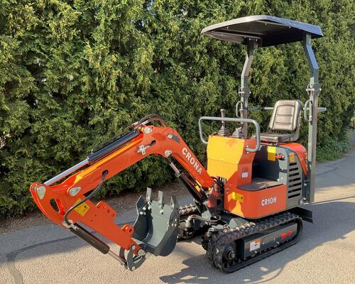 Minibagr CR10 H, mimoosé kopání, předchladič