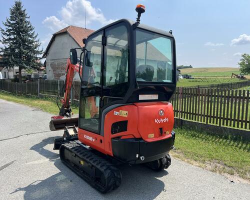 Minibagr Kubota KX 018-4 hyd.svahovka+podkopy, 2014