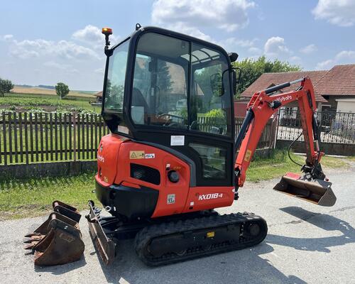 Minibagr Kubota KX 018-4 hyd.svahovka+podkopy, 2014