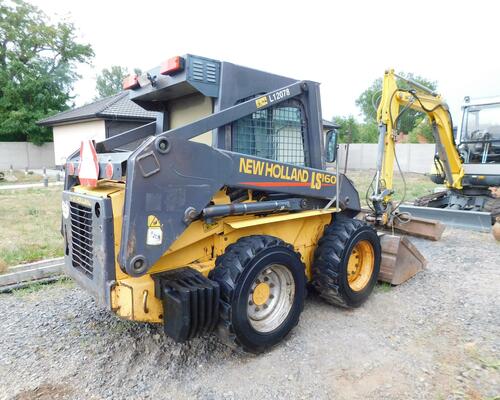 NEW HOLLAND LS 160