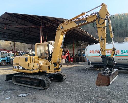 Pásový Bagr CAT 307 B
