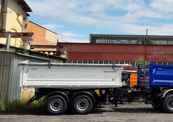 Tandemový sklápěcí přívěs MEILLER MZDA 1822 / ZVEDACÍ NÁPRAVA / plachta / WABCO SmartBoard