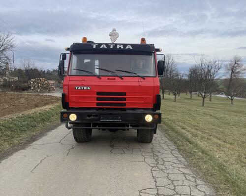 Tatra tahač 815