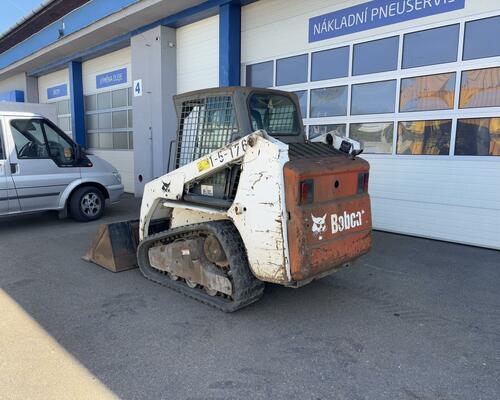 Bobcat T140 (možnost leasingu)