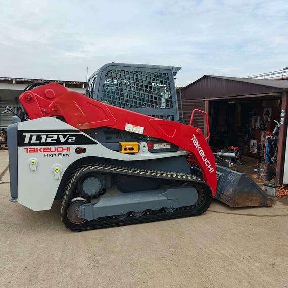 Takeuchi TL12V-2