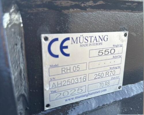 _JINÉ MUSTANG RH05